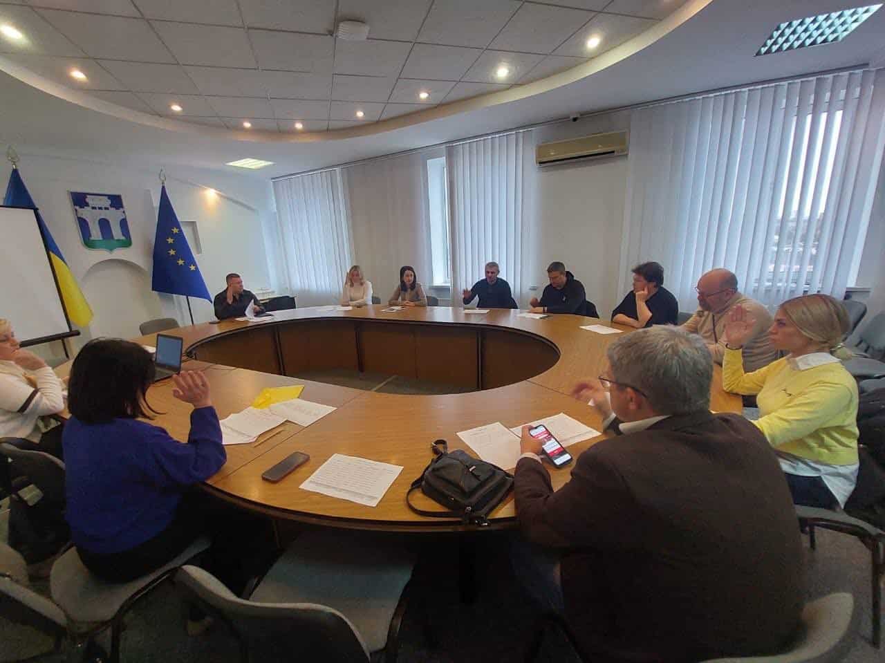 Ще один будинок у Рівному отримає кошти на термомодернізацію Засідання комісії. ОСББ «Князя Романа 4» у Рівному отримає фінансування на енергоефективні заходи