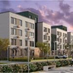 «Метінвест» передав проєкт будівництва житла для переселенців у Гощі Підписання меморандуму про відбудову громад відбулося на виставці Rebuild Ukraine у Варшаві