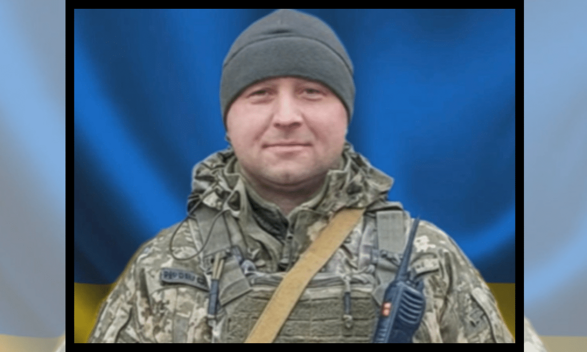 Із захисником Сергієм Бартащуком прощається Сарненська громада Із захисником Сергієм Бартащуком прощається Сарненська громада