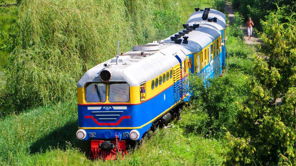 Рівненська дитяча залізниця вперше виходить на зимові рейси Дитяча залізниця