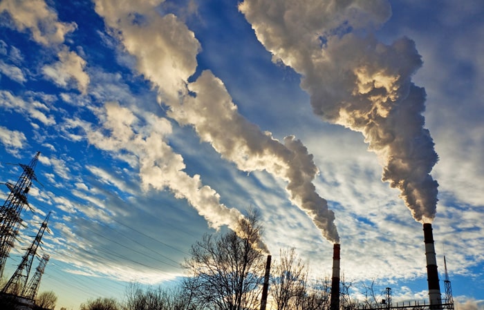 У повітрі Рівного зафіксували перевищення норм забруднення У повітрі Рівного зафіксували перевищення норм забруднення