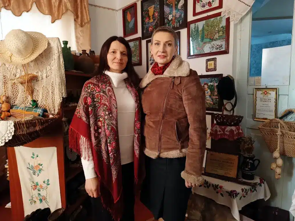 Надія Мельник і Ірина Рачковська-Баковецька.