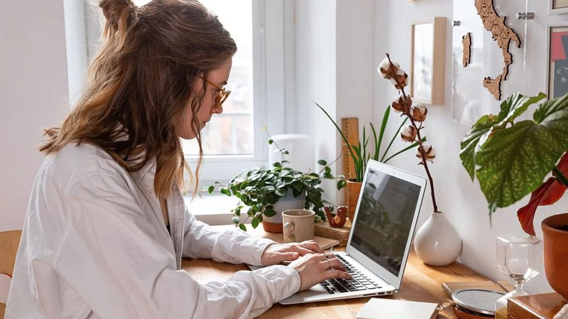 ФОП з 1 січня 2026 року платитимуть більше: що змінюється з податками