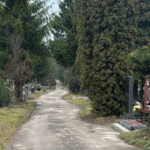 На кладовище взимку – без поспіху й ризику: у Рівному дали поради для безпечного візиту На кладовище взимку – без поспіху й ризику: у Рівному дали поради для безпечного візиту