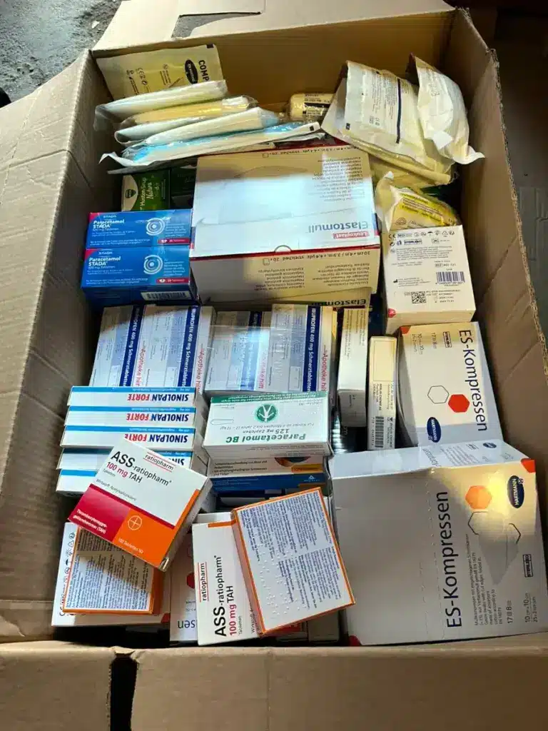 Медикаменти.