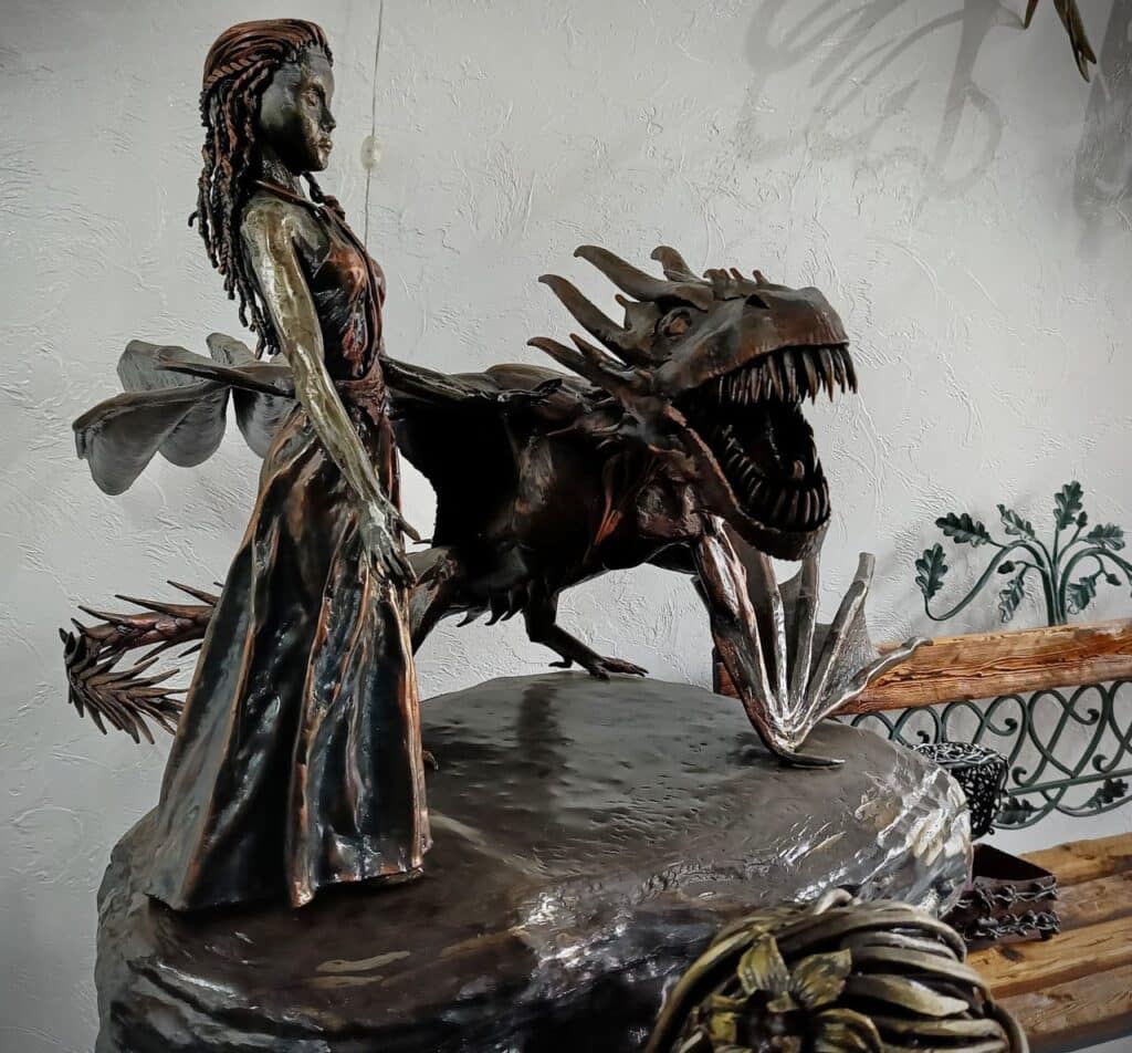 Ковані скульптури в Арт-музеї ковальства у Рівному