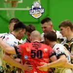 Гравці клубу «Патріот – Amber Galbin – Рівне» радяться перед грою.