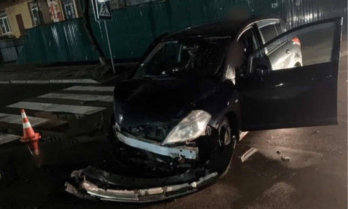 Автомобіль після ДТП у Корнині