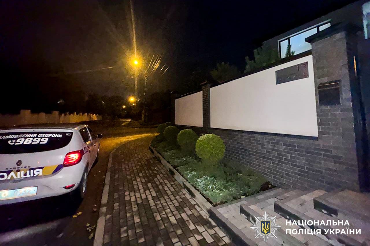 Пограбований будинок