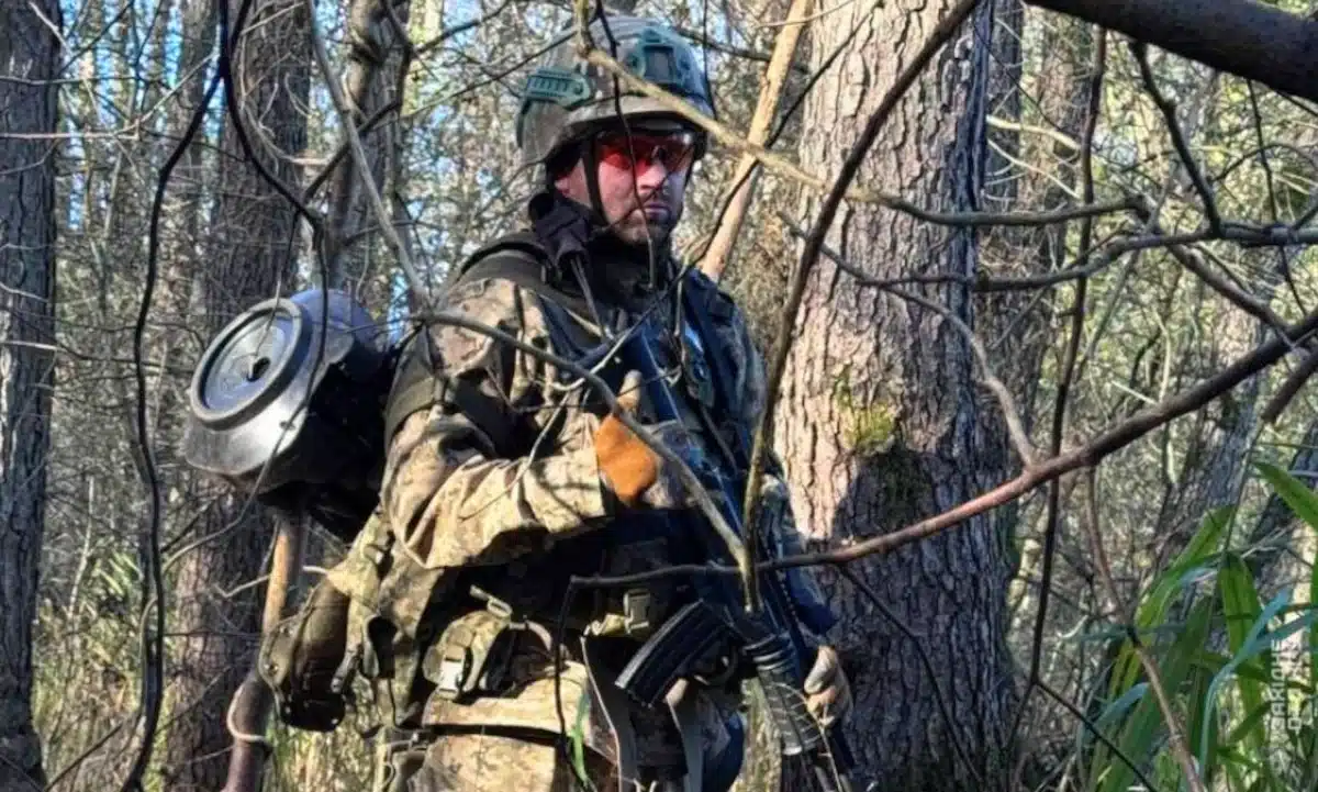 Боєць рівненського підрозділу НГУ проходить навчання за кордоном.