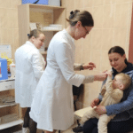 Мобільні бригади за два тижні провели 650 щеплень на Рівненщині Проведення щеплень