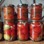 Чому томати «плавають у воді»: історія, що пояснює різницю смаків і традицій