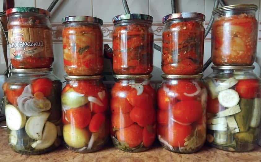 Чому томати «плавають у воді»: історія, що пояснює різницю смаків і традицій Чому томати «плавають у воді»: історія, що пояснює різницю смаків і традицій