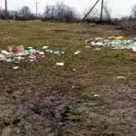 Сміттєзвалище у Великоомелянській громаді.