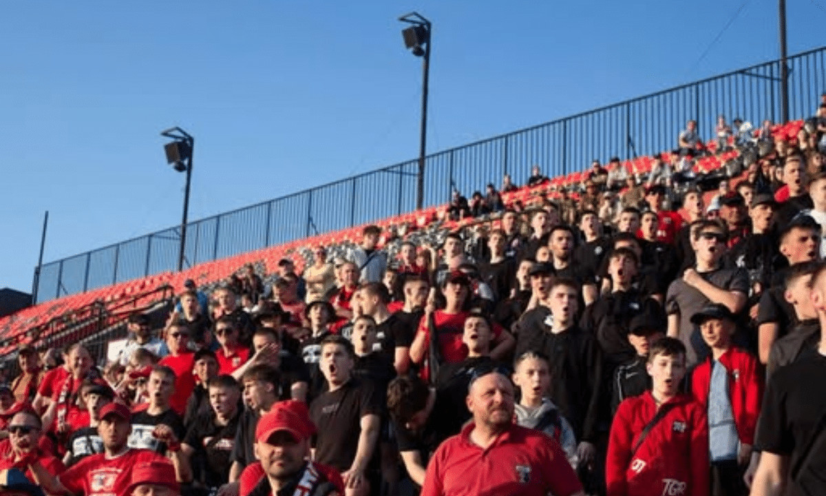 Вболівальники футбольного клубу Верес