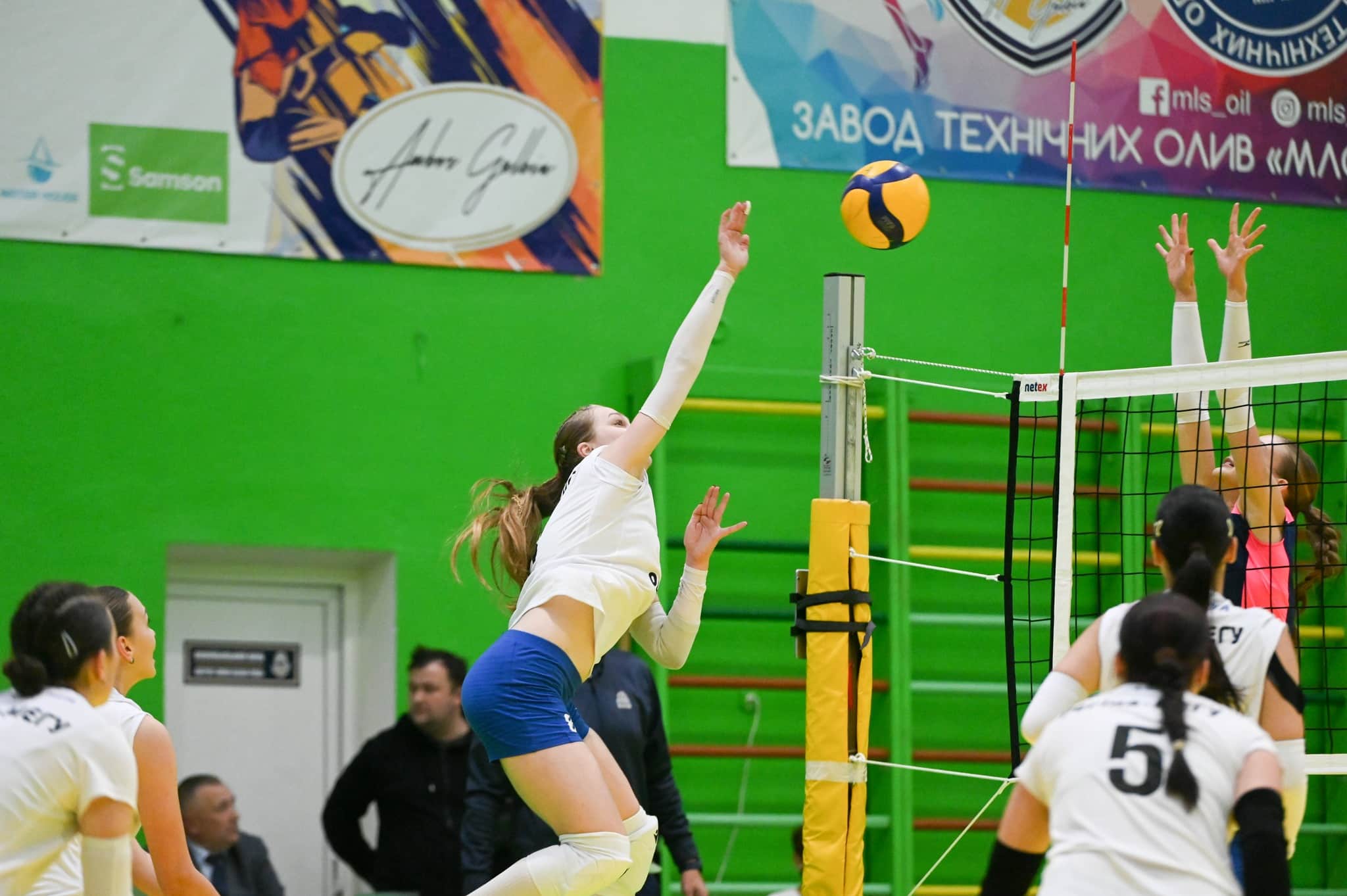 Момент матчу, архів