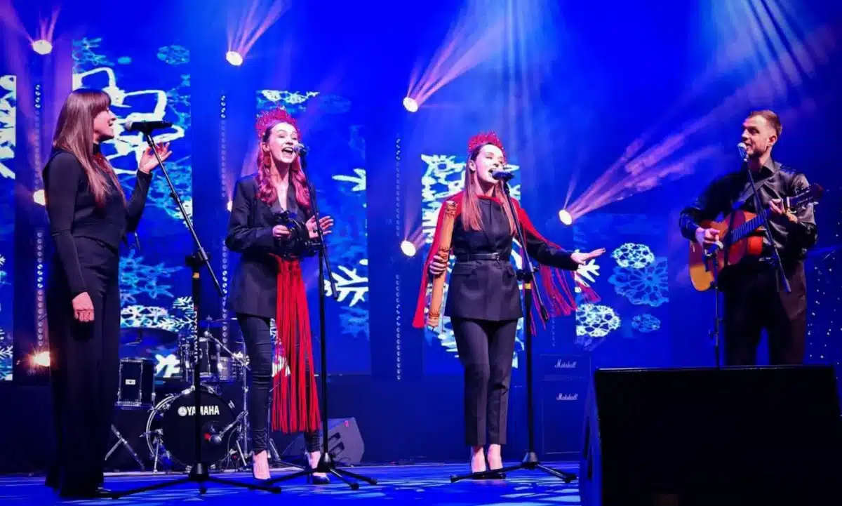 Рівненський ансамбль «Liberty» здобув перемогу на міжнародному фестивалі в Польщі Ансамбль «Liberty» виступає у Польщі.