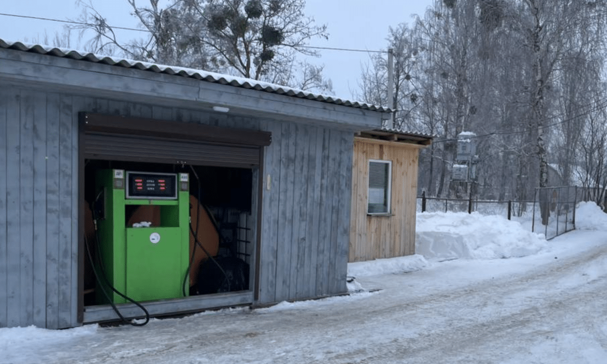 Нелегальна АЗС