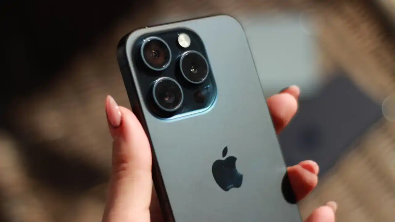 Смартфон iphone 16 pro