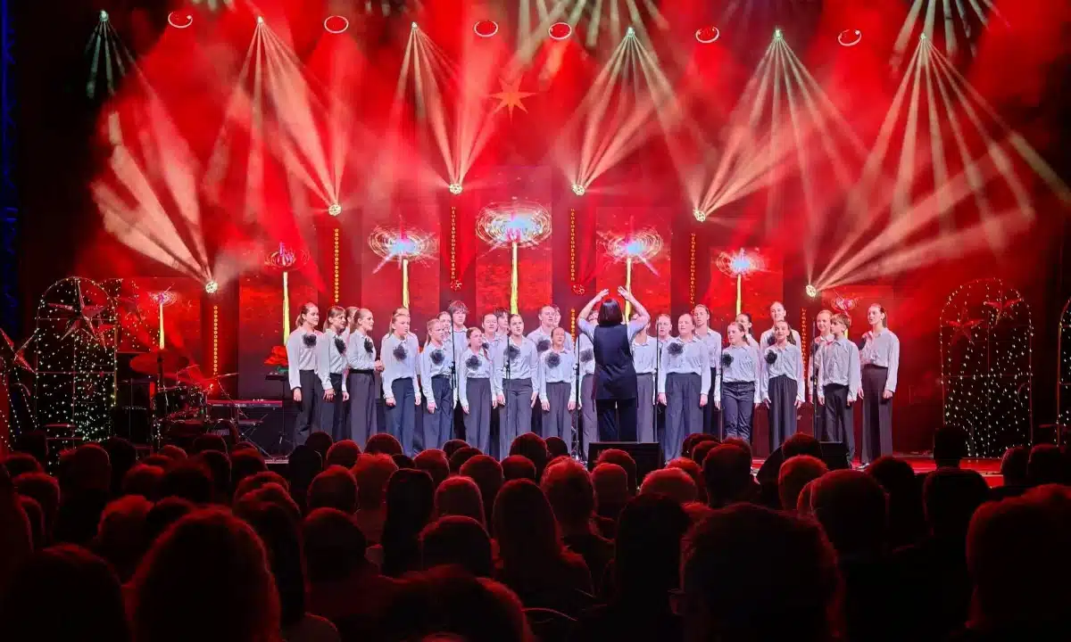 Хор УНІСОН виступає на фестивалі у Польщі.