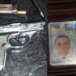 У легковику на Рівненщині знайшли зброю та підроблені документи