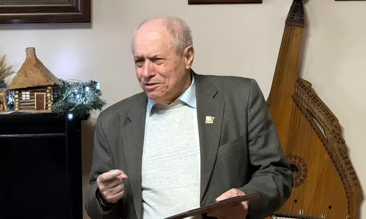 Борис Боровець.