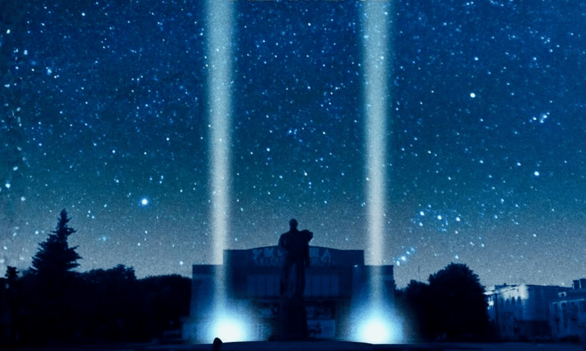 Мовчазна акція «Світло пам’яті» на майдані Незалежності у Рівному