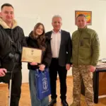 Присутні на церемонії нагородження.