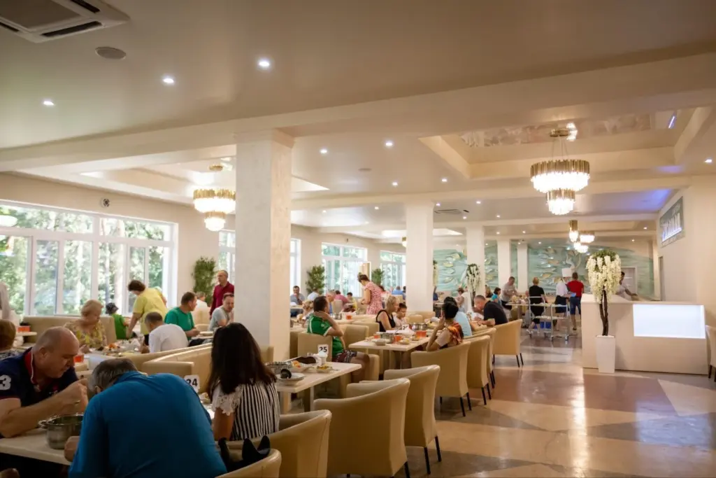 Їдальня в санаторії