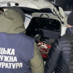 Жителя Рівненщини підозрюють у зловживанні впливом у сервісному центрі МВС прокуратура повідомила про підозру жителю Рівненщини