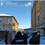 У Дубні перевіряють повітря через можливі викиди з котельні Білий дим видно з димарів котельні.