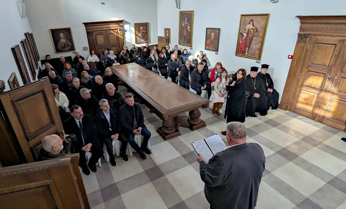 500-річчя Василя-Костянтина Острозького відзначили у Дубенському замку Присутні на відзначення 500-річчя князя Острозького у Дубенському замку.