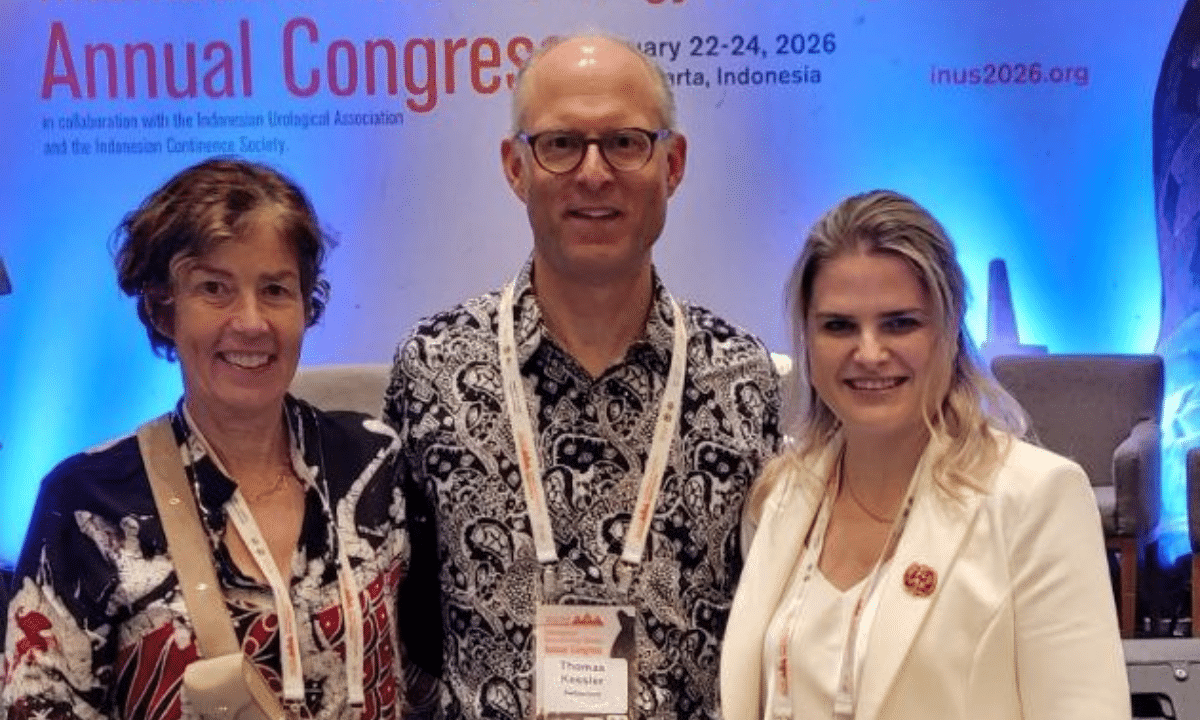 Лікарка з Рівного представила Україну на світовому конгресі з нейроурології Лідія Трифонюк на світовому конгресі з нейроурології