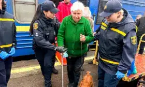 Евакуаційний потяг привіз нових переселенців на Рівненщину
