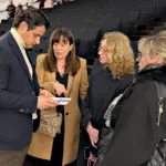 Зустріч з мером міста Торревʼєха Едуардо Долоном.