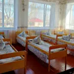 Дитячі ліжка.