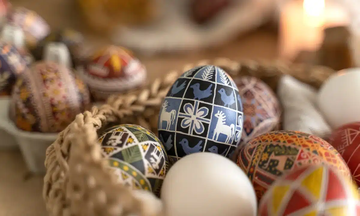 На Рівненщині стартував конкурс писанкарства для дітей та підлітків