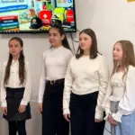 Перші учні в класі безпеки Орлівського ліцею.