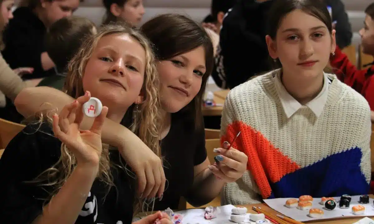 Діти військових з Костопільщини на відпочинку в таборі.