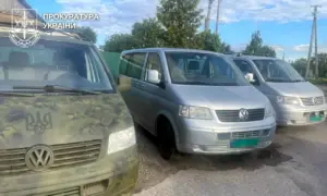 Авто, ввезені як гуманітарна допомога ЗСУ, продавали на Сарненщині