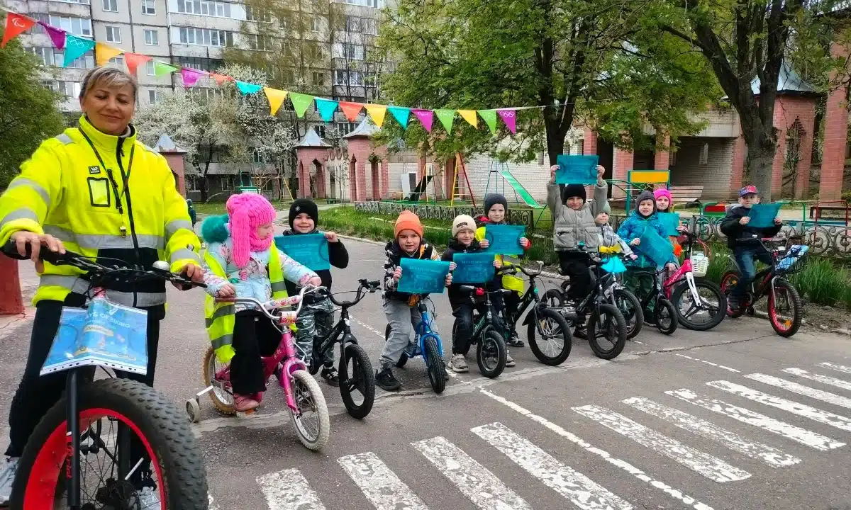 Юні велосипедисти.