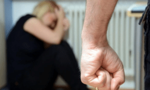 Жителя Зарічненської громади судитимуть за домашнє насильство над дружиною