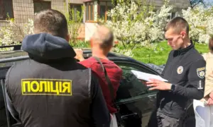 На Рівненщині військового підозрюють у хабарі за переведення до тилового підрозділу
