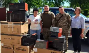 Корецька громада передала військовим дрони, зарядні станції та обладнання майже на пів мільйона гривень