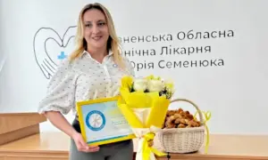 В Рівненській обласній лікарні вручили відзнаку &laquo;Квітка милосердя&raquo;