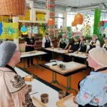 Членкині відокремленого підрозділу Всеукраїнської громадської організації &laquo;Об'єднання матерів і дружин Захисників України&raquo; в Рівненській області зібралися, щоб пекти хліб для військових.