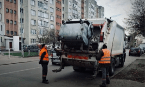 У Костополі зросли тарифи на вивезення сміття: скільки платитимуть мешканці
