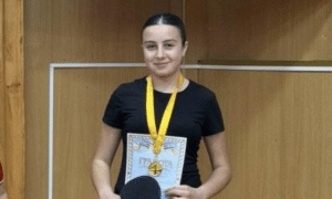 Юна тенісистка здобула «золото» на чемпіонаті у Рівному