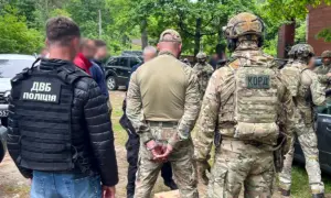 За тисячу доларів обіцяли втечу з армії: на Рівненщині викрили схему незаконного переправлення чоловіків за кордон
