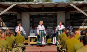 Українська пісня для захисників: артисти з Малолюбашанської громади провели благодійні концерти до Дня дружби